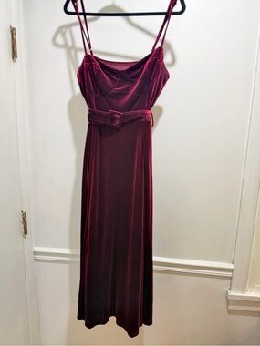 Cider Burgundy Velvet Spaghetti-Strap Maxi Dress with Belt